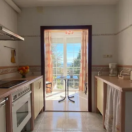 Holiday home Vivienda Vistas